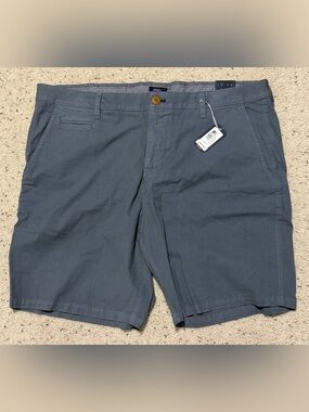 johnnie-O Slate Blue Flat-Front Men's Shorts